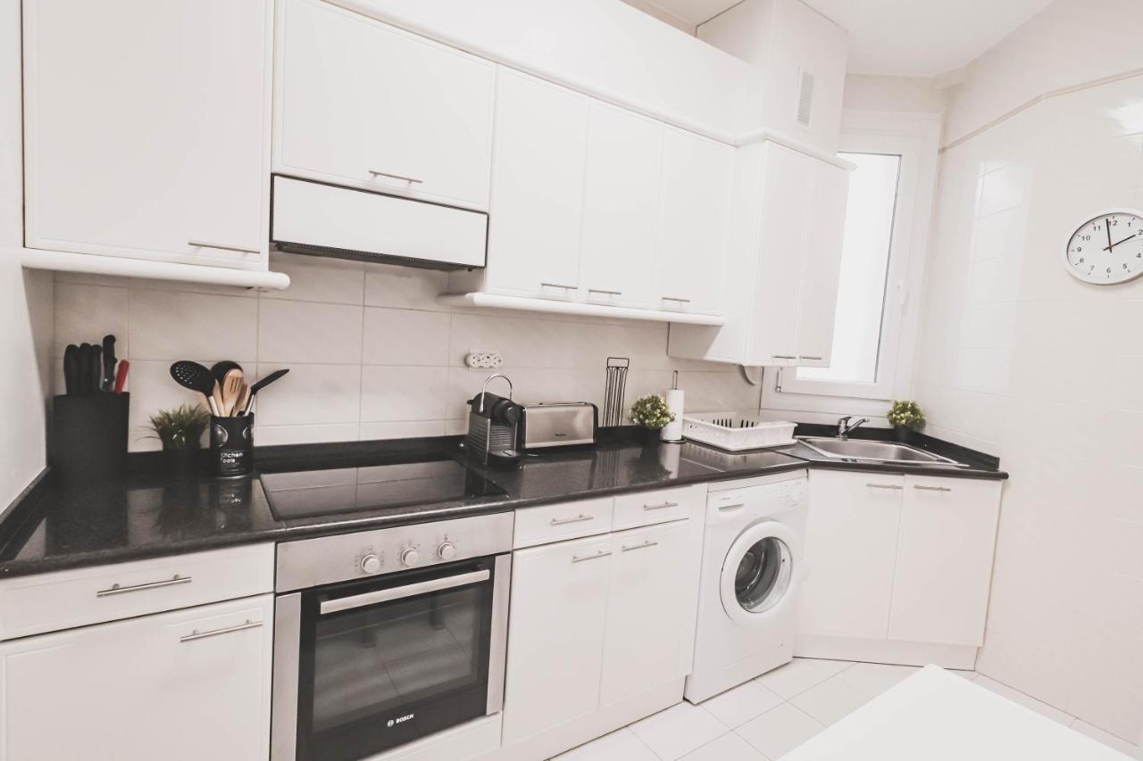 Park View Beautiful Apartment Bilbao Bagian luar foto